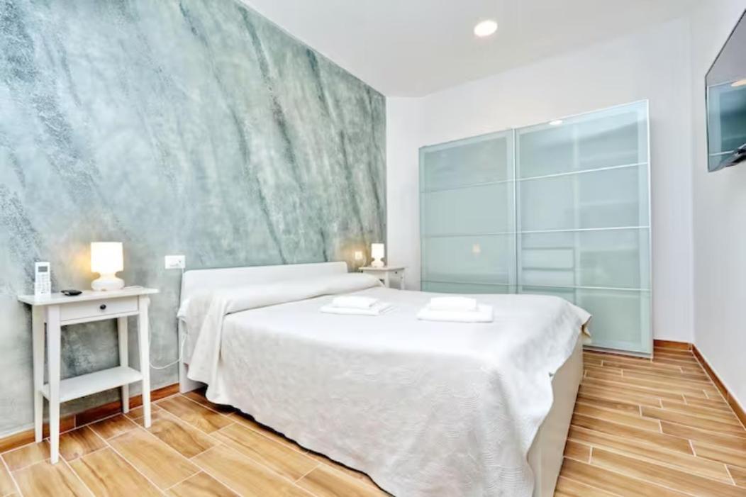 Restart Accommodations Aldobrandini E Sciarra Rome Exterior photo