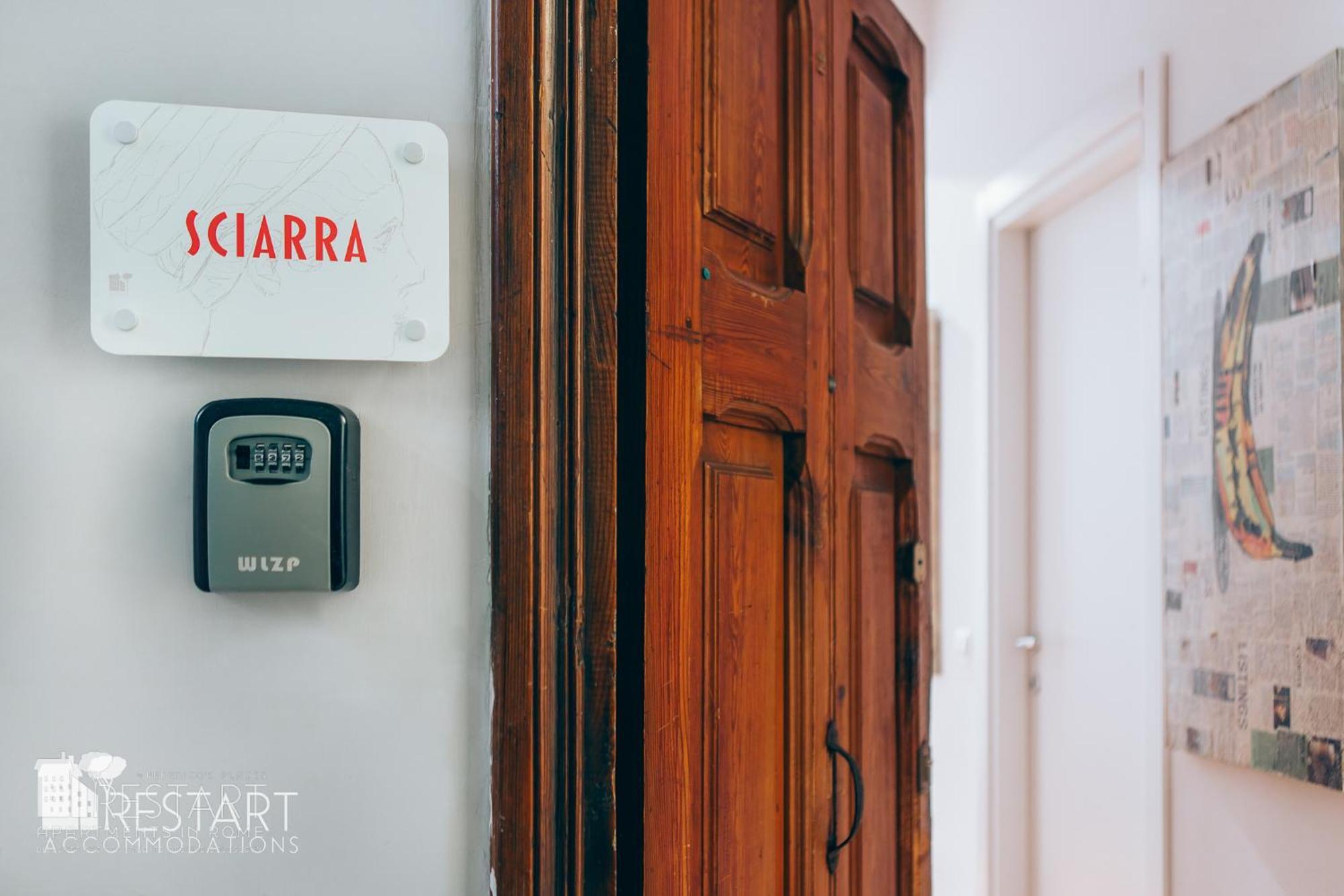 Restart Accommodations Aldobrandini E Sciarra Rome Exterior photo