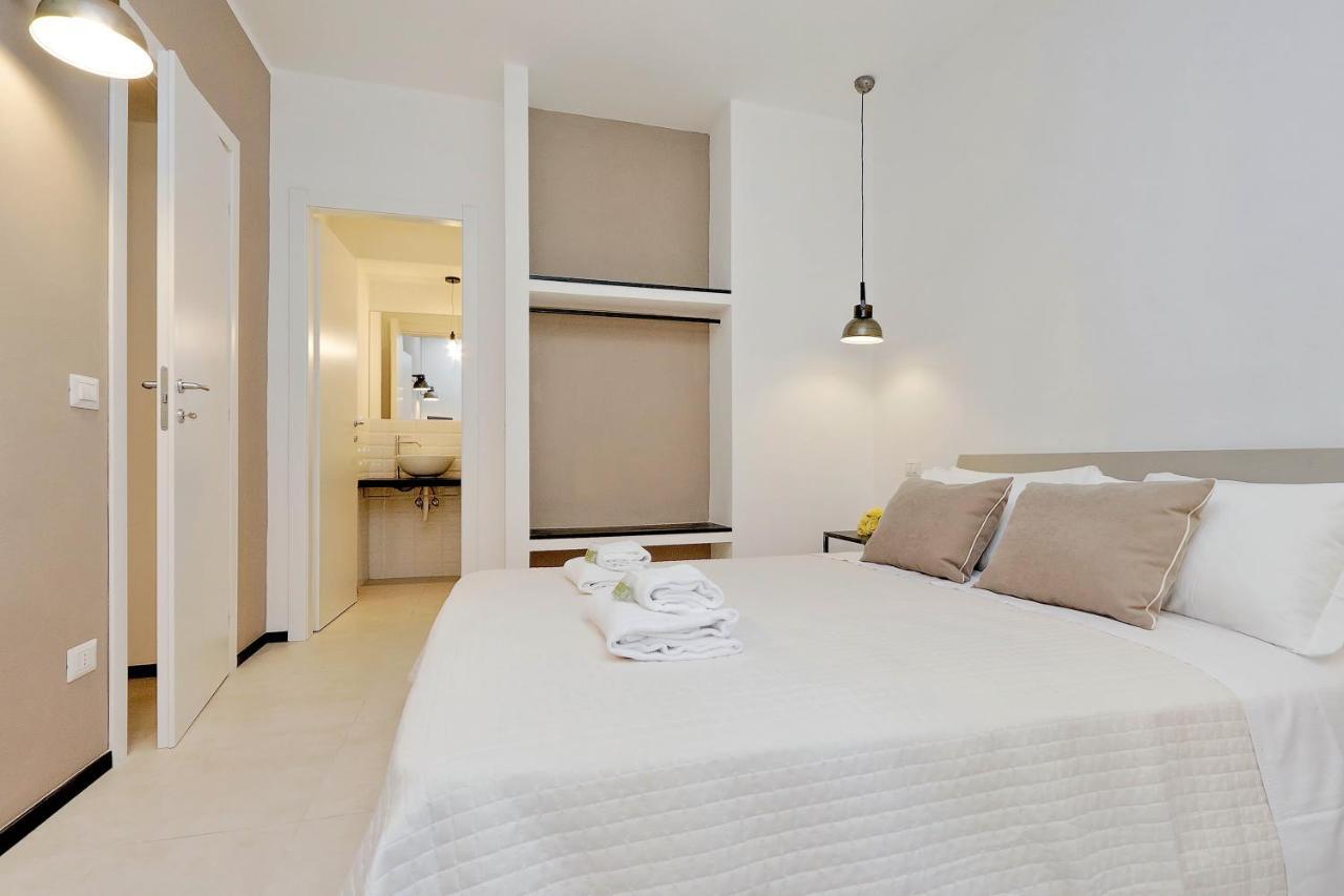 Restart Accommodations Aldobrandini E Sciarra Rome Exterior photo